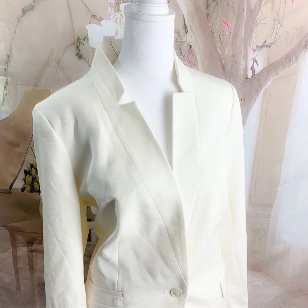 SOLD NEW Talbots FEMININE Stand Collar Button Front In off White - Picture 6 of 10